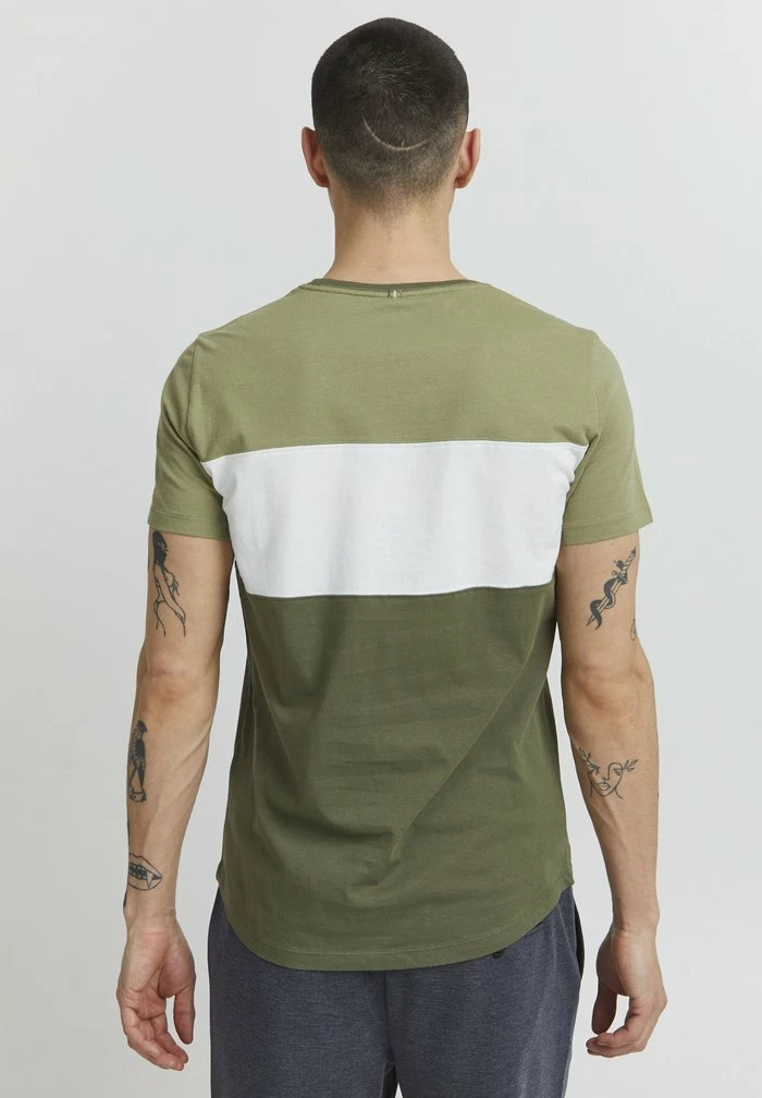 Sortie ✨ Blend T-shirt Imprimé - Four Leaf Clover 🌟 – Image 3