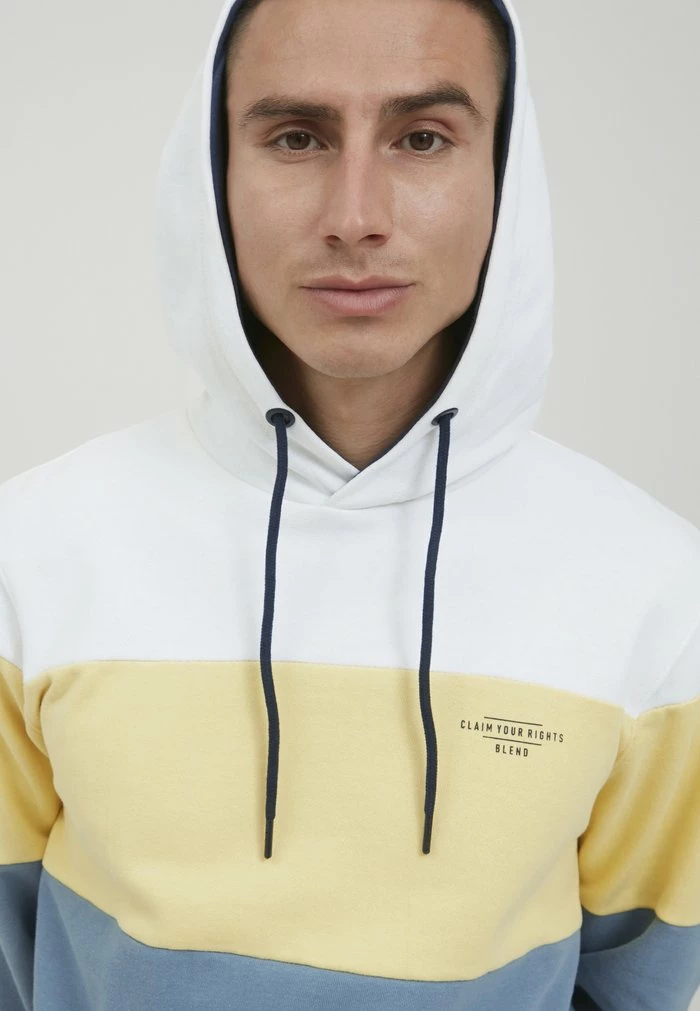 Bon marché ✨ Blend Pullover - Pineapple Slice 🤩 – Image 4