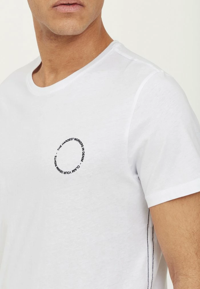 Sortie 🎉 Blend BHTEE - T-shirt Imprimé - Bright White ⭐ – Image 4