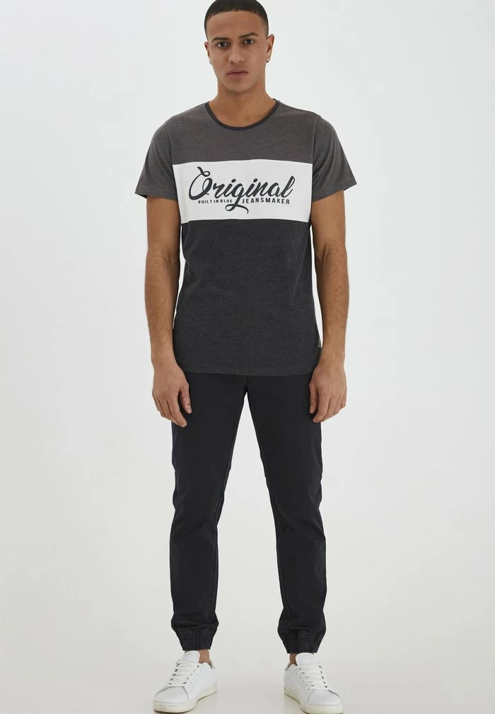 Coupon 🔔 Blend T-shirt Imprimé - Charcoal 😍 – Image 2