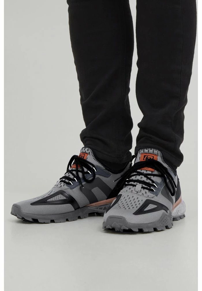 Vente flash đ„ Blend FOOTWEAR - Baskets Basses - Limestone â