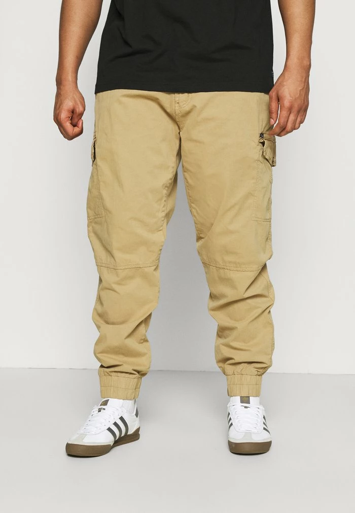 Coupon đ„ Blend BHNAN PANTS - Pantalon Cargo - Sand Brown â