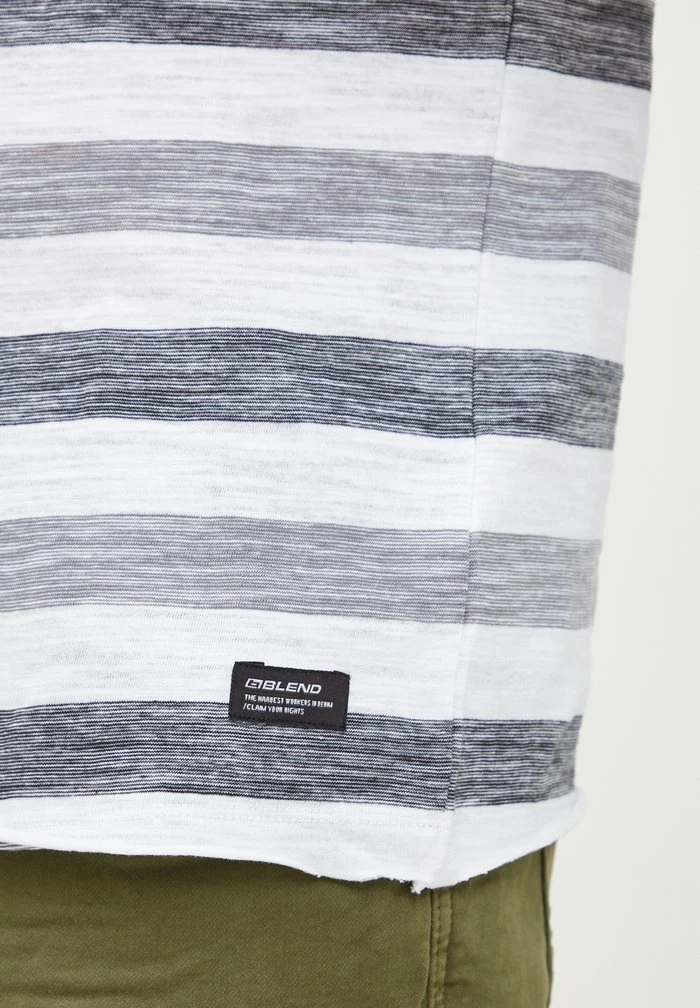 Vente flash ❤️ Blend BHTEE - T-shirt Imprimé - Black 👏 – Image 6